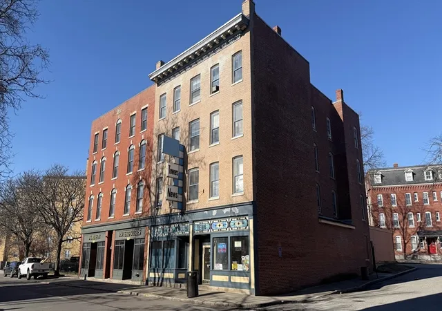101-107-gorham-st-lowell-ma-01852/hzid_49dad22e