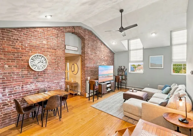 663-boston-st-7-lynn-ma-01905/hzid_a95a263b