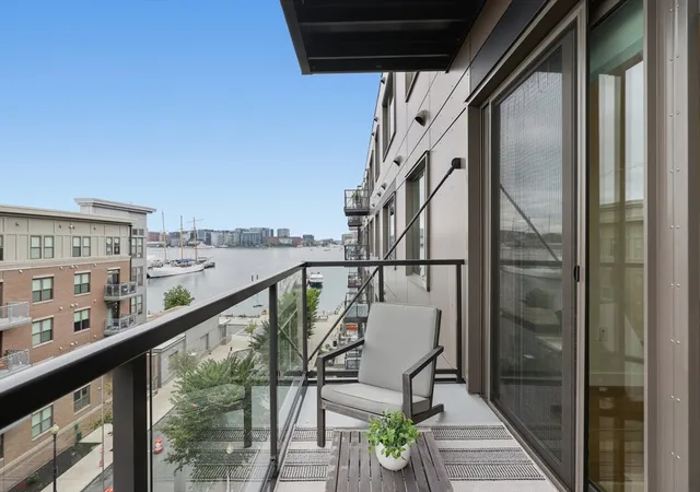 45-lewis-st-501-east-boston-ma-02128/hzid_15b484d6