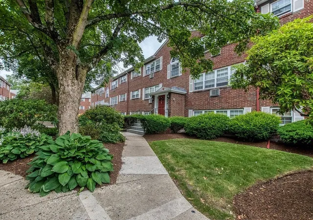 5-cass-st-2-boston-ma-02132/hzid_f8c63e4a