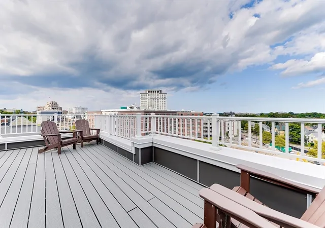 2-cliveden-st-601e-quincy-ma-02169/hzid_b8576045