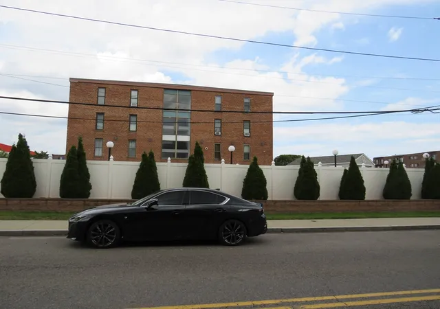 175-ward-st-32-revere-ma-02151/hzid_845ad37e