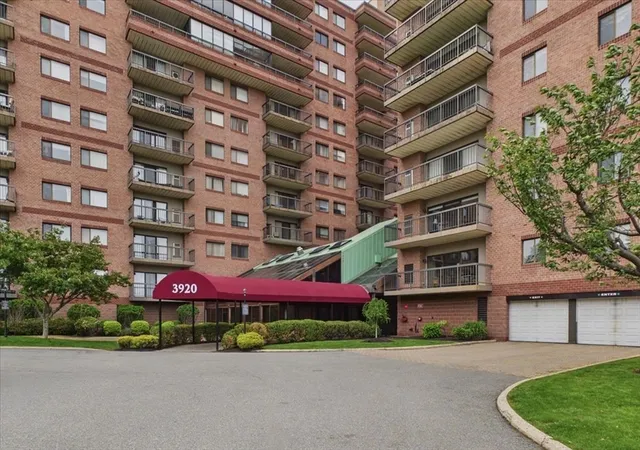 3920-mystic-valley-pkwy-118-medford-ma-02155/hzid_cf9ba7d1