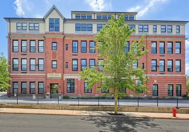 72-ashland-st-408-malden-ma-02148/hzid_60514301