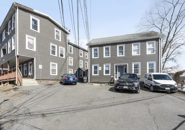 7-11-gibbs-ct-waltham-ma-02452/hzid_5a26709a