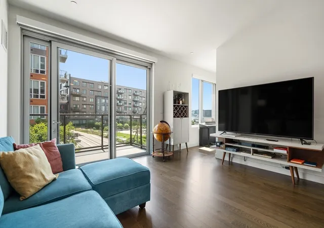 65-lewis-st-216-east-boston-ma-02128/hzid_587c8379