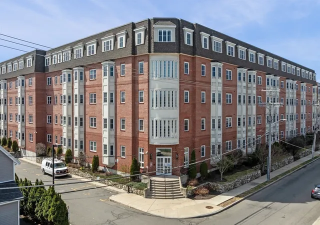 120-wyllis-ave-222-everett-ma-02149/hzid_3657db6b