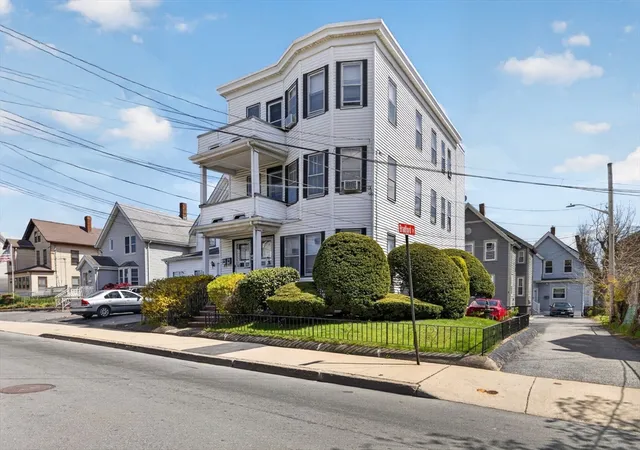 19-bradford-st-everett-ma-02149/hzid_33fcf59a