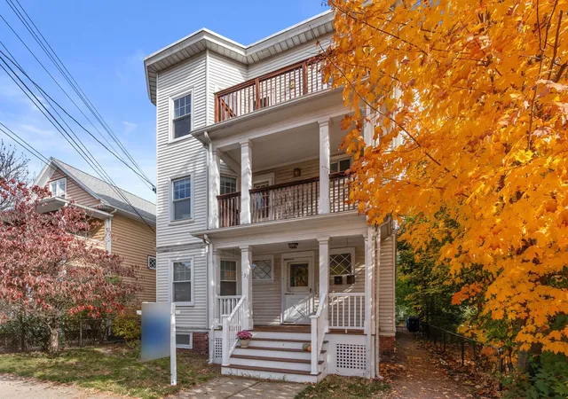 131-warren-ave-2-arlington-ma-02476/hzid_1f6f0d2a