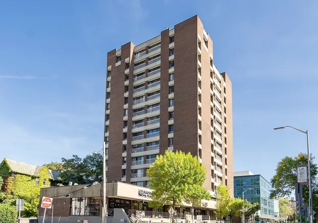 1105-massachusetts-ave-6a-cambridge-ma-02138/hzid_00ef359b