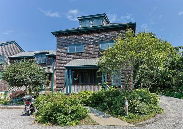 3-meadow-road-unit-2-provincetown-ma-02657/hzid_0bb7475c