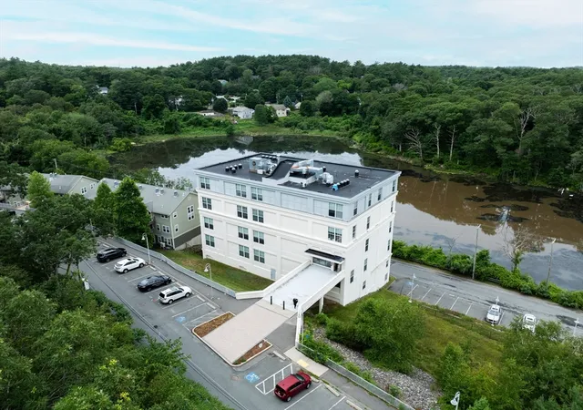24-cobblestone-ln-603-gloucester-ma-01930/hzid_82f215d6