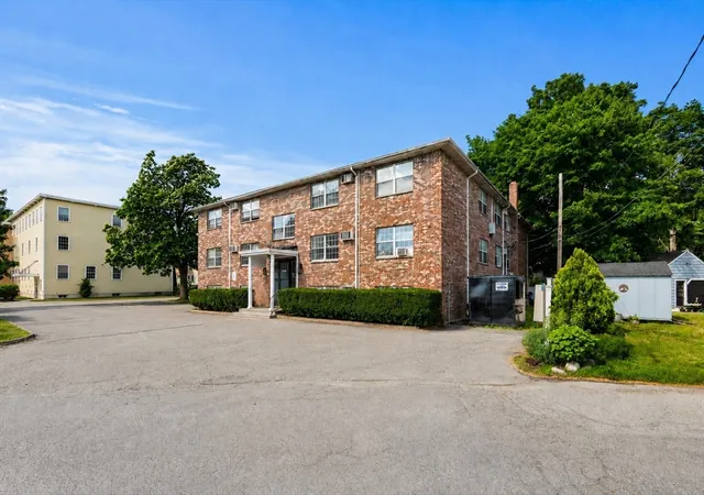 32-bradford-st-concord-ma-01742/hzid_9ab40875