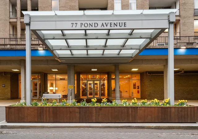 77-pond-ave-805-brookline-ma-02445/hzid_626a431f