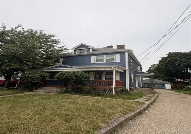 33-35-hitchcock-st-holyoke-ma-01040/hzid_a6af5e87