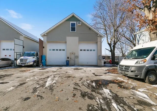 31-garfield-st-lawrence-ma-01843/hzid_6c4afbc3