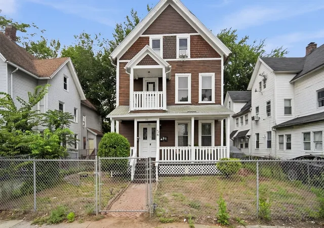 26-hebron-st-springfield-ma-01107/hzid_bd349532