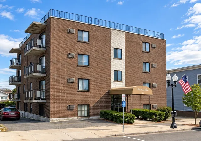 589-broadway-4-revere-ma-02151/hzid_f906a8ec