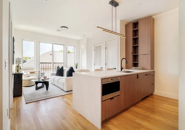 58-kent-403-brookline-ma-02445/hzid_4194867b