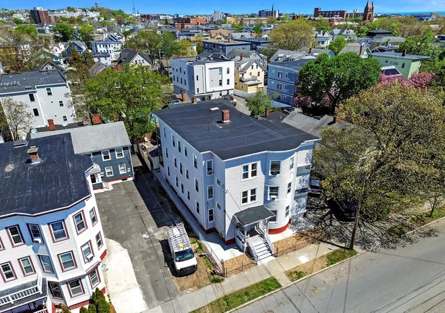 35-37-park-st-lynn-ma-01902/hzid_f38364fe