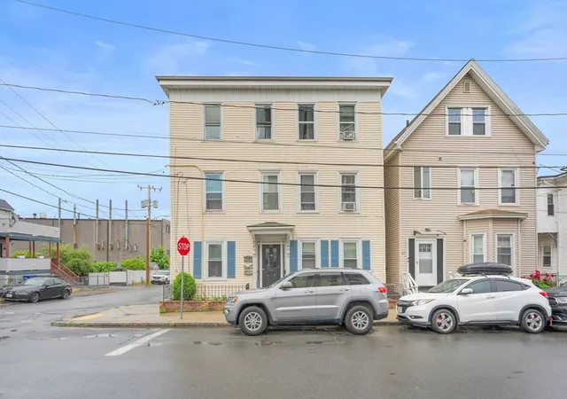 39-spencer-ave-chelsea-ma-02150/hzid_8ea62fa4
