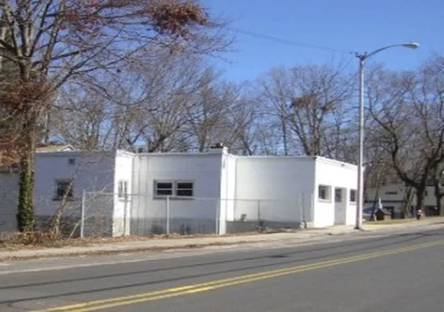 54-commercial-st-palmer-ma-01069/hzid_9455fa3a