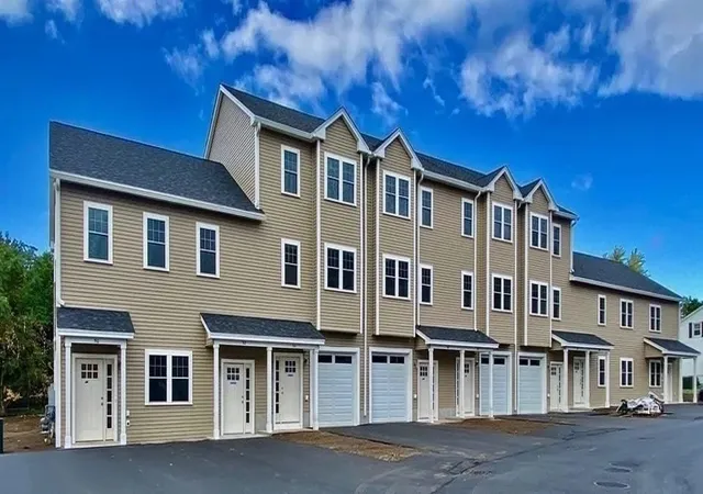 7-gorham-st-60-chelmsford-ma-01824/hzid_9284be9e