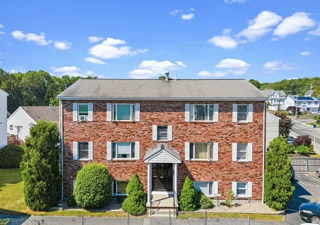 50-clark-st-22-fall-river-ma-02720/hzid_ef501503