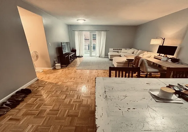100-marion-street-11-brookline-ma-02446/hzid_ef303a7e
