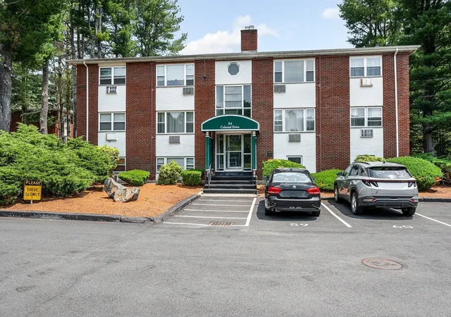 a4-colonial-dr-7-andover-ma-01810/hzid_8e945089