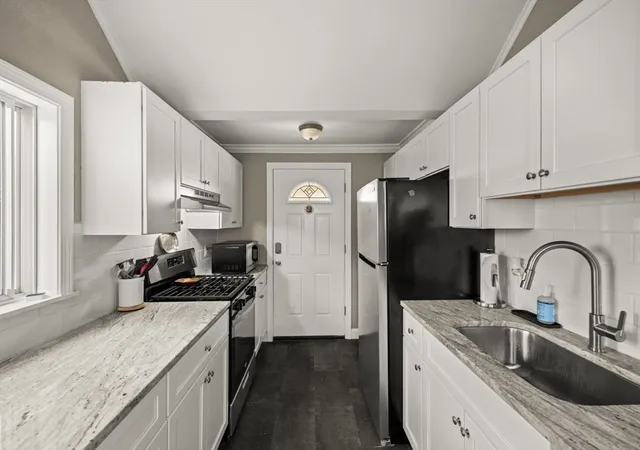 315-washington-st-fall-river-ma-02721/hzid_9d43ed07