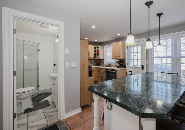 32a-rockingham-street-32a-lowell-ma-01852/hzid_5033ee25
