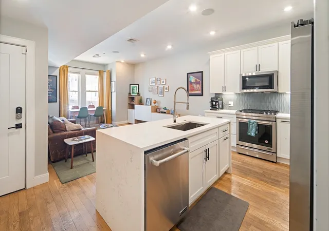 456-meridian-st-1-east-boston-ma-02128/hzid_d67c4fe3