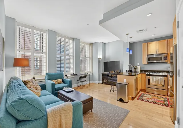 70-lincoln-street-l414-boston-ma-02111/hzid_f05114b4
