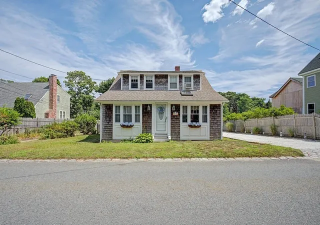 34-pleasant-1-dennis-ma-02639/hzid_3d576460
