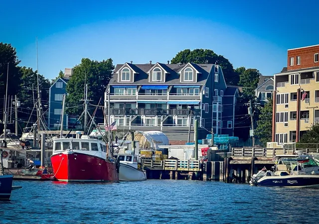 57-front-st-2-beverly-ma-01915/hzid_b6ed8010
