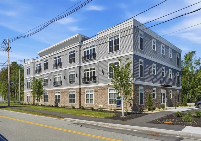 7-cross-st-202-wilmington-ma-01887/hzid_dcc52f83