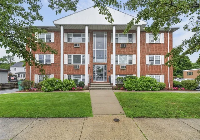 924-main-st-23-woburn-ma-01801/hzid_94d81e02