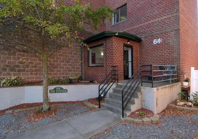 64-foster-st-301-peabody-ma-01960/hzid_34470435