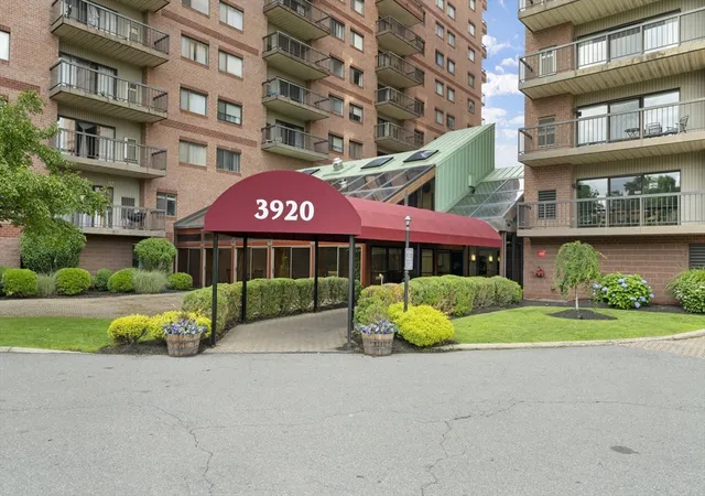 3920-mystic-valley-pkwy-514-medford-ma-02155/hzid_668c550b
