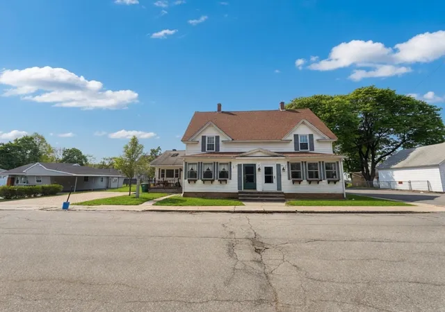 11-boston-st-uxbridge-ma-01569/hzid_8d9e428d
