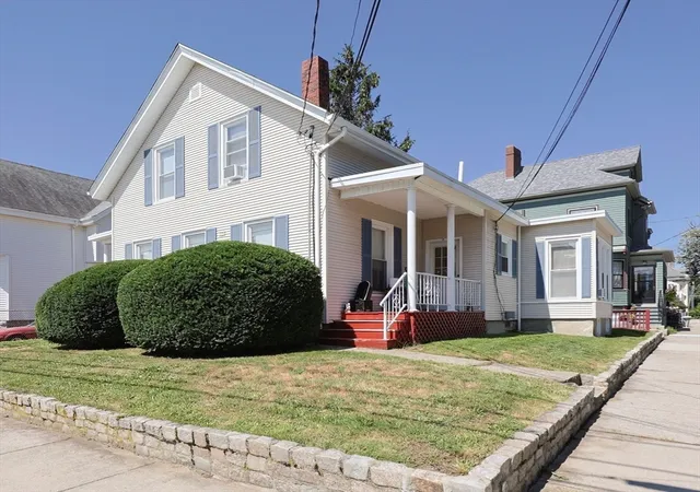 104-grove-st-fall-river-ma-02720/hzid_246f60b5