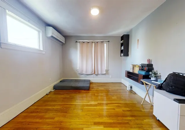 18-prospect-st-watertown-ma-02472/hzid_fe1dc478