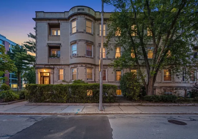 58-pleasant-street-2-brookline-ma-02446/hzid_ea1efe8f
