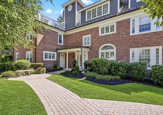 221-worcester-lane-6-waltham-ma-02451/hzid_01927919