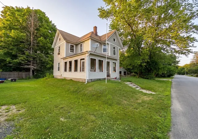 15-blodgett-st-orange-ma-01364/hzid_5582d76d