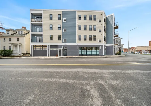13-nahant-st-2c-lynn-ma-01902/hzid_88fe979c
