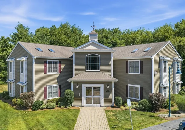 215-longmeadow-rd-104-taunton-ma-02780/hzid_b2119992