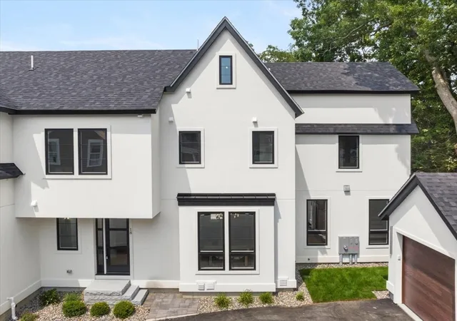 18-grant-st-needham-ma-02492/hzid_03e063c9