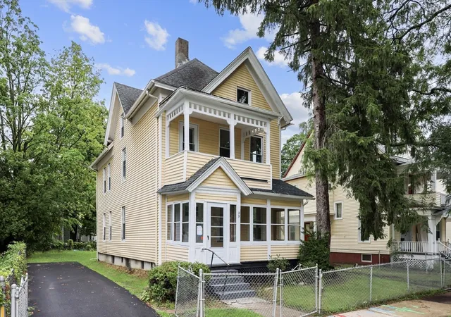 29-yale-st-springfield-ma-01109/hzid_332d3721